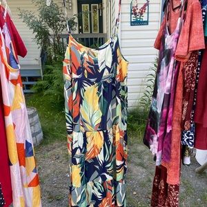 Lularoe 🚗 an flowy dress